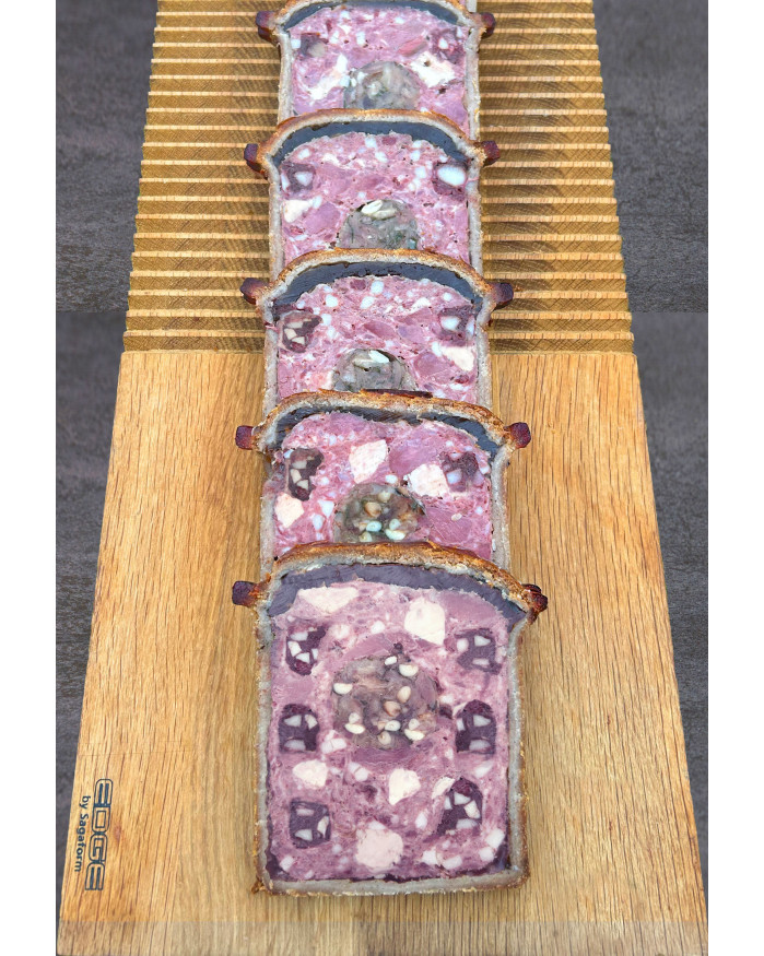 Pâté en croûte canard, cochon, foie gras, girolles, pistaches (Médaille de bronze 2024)